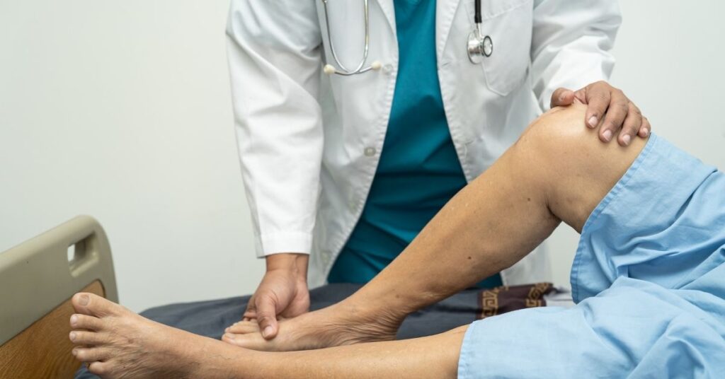 sudden leg weakness 2