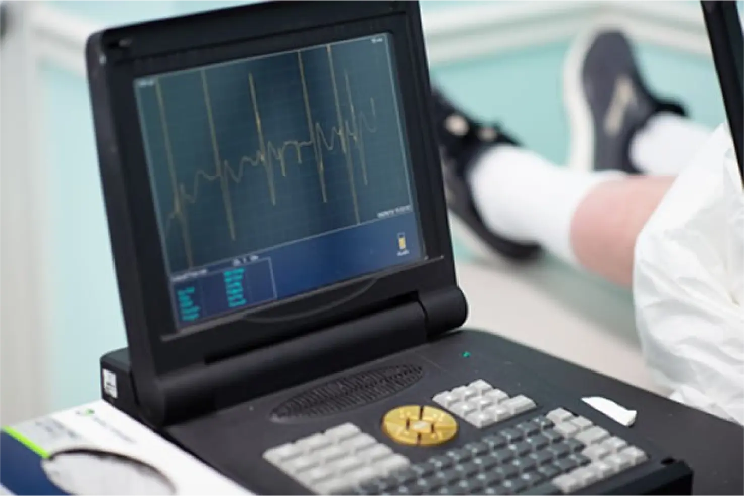 Advanced neurological diagnostic equipment and therapy services at Universal Neurological Care, including EEG, EMG, and integrated patient treatment.